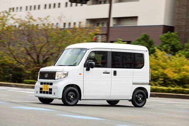 ダイハツも2台同時投入！「電気で働くクルマ」はニッポンEV普及の切り札になるのか!?