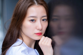 女優・高田里穂が語るグラビアへの想い「グラビアはもっとも自分を美しく残してくれる『魔法』です」