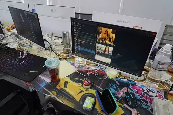 「特殊詐欺で出世する「闇落ち日本人」たち。ニセ警察官、架空投資、ロマンス詐欺......海外での荒稼ぎの実態に迫る！　ブラックすぎる！」の画像