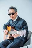 「結成48年！　"世界一快適な音楽"を奏でるゴンチチが語る"快適"な音楽とは？「ゴンチチって『パンクギターデュオ』だと思っているんです」」の画像3