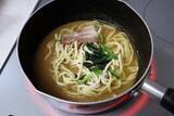 「【和え玉油そば】煮干しラーメンの味付き替え玉"和え玉"を油そばで代用！　家系ラーメンに投入で新境地のウマさ！＜野島慎一郎のバカレシピ＞」の画像3