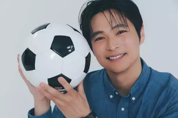 「【新連載】SHOW-WA青山隼の「果てしない延長戦」。浦和レッズ時代の先輩、元サッカー日本代表・坪井慶介と語る〈前編〉」の画像