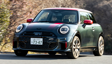 日本で愛され続けて10年。新たなトップ輸入モデルを公道取材！　ミニ ジョンクーパーワークス"究極のゴーカート感"にドハマり！
