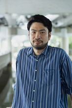 他者との違いを楽しみ、独自の視点で日常を軽やかに生き抜くための一冊！　『斜め45度の処世術』（著：小川哲）