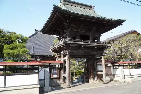 「宗教課税「5兆円財源論」が招く"寺院消滅"危機。"坊主丸もうけ"の幻想と"限界寺院"の現実。高市政権の悲願「消費税ゼロ」のいけにえに!?」の画像