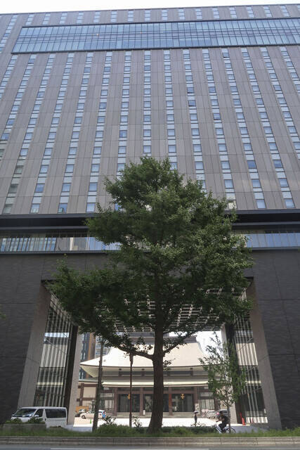宗教課税「5兆円財源論」が招く"寺院消滅"危機。"坊主丸もうけ"の幻想と"限界寺院"の現実。高市政権の悲願「消費税ゼロ」のいけにえに!?