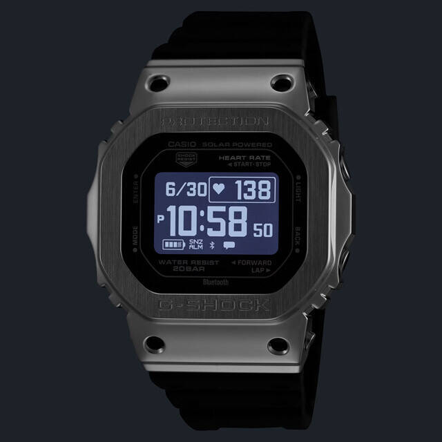G-SHOCKの大定番！　最新の5600シリーズ【即買いガジェット】
