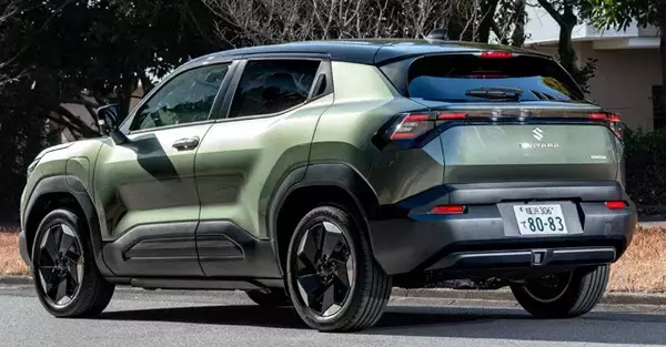 「スズキ初の量産EVを公道テスト！　eビターラは"国民的EV"になれるのか!?」の画像