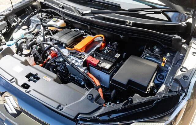 スズキ初の量産EVを公道テスト！　eビターラは"国民的EV"になれるのか!?