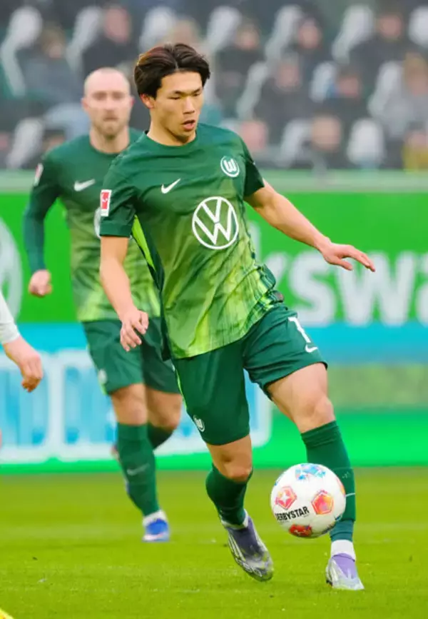 「森保ジャパン"W杯メンバー当落線上の16人"総チェック!!!　"南野枠"の最適解は27歳ルーキー？」の画像