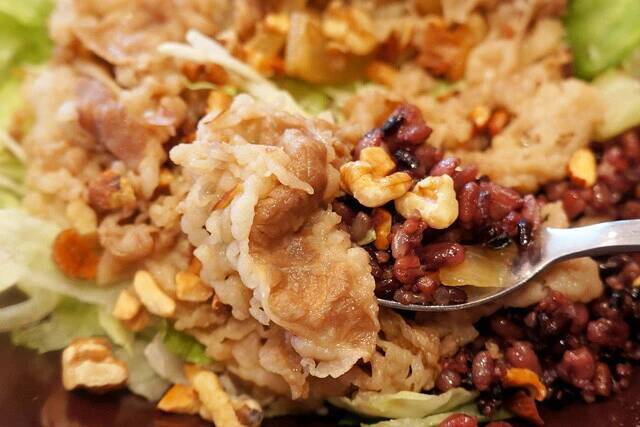 【お食事サラダ】究極にヘルシーな一食でありがながら酒のつまみとしても優秀すぎる「すき家」のお食事サラダとは!?：パリッコ『今週のハマりめし』第213回