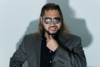 ウルフアロンのプロレスデビュー戦相手、キング・オブ・ダークネス"闇の帝王"EVILって何者!?