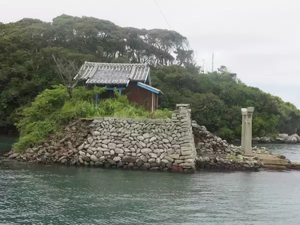 「【現地ルポ】「日本最大の発電島」長崎県・宇久島カネと仕事、「メガソーラーから離れられない」切実な島民事情（後編）」の画像