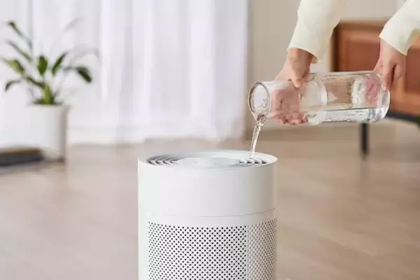 「お部屋の湿度管理はもちろん、花粉対策にも有効な最新の加湿器！【即買いガジェット】」の画像