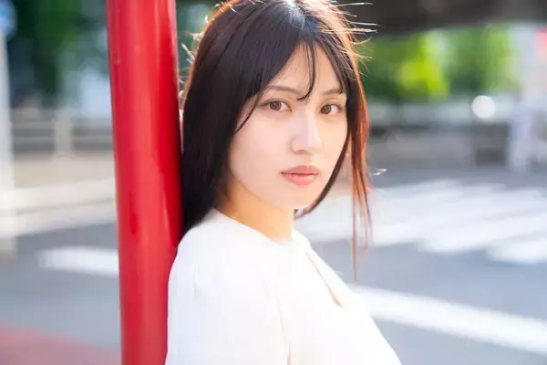 野球愛が強すぎるHカップのグラビアアイドル・花咲楓香（はなさき・ふうか）が語る週プレ初グラビアの記憶「ビキニのままファイターズの応援歌をずっと歌っていました（笑）」