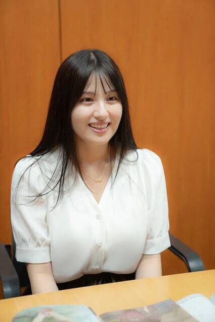 野球愛が強すぎるHカップのグラビアアイドル・花咲楓香（はなさき・ふうか）が語る週プレ初グラビアの記憶「ビキニのままファイターズの応援歌をずっと歌っていました（笑）」