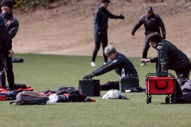 カズ移籍後初の練習試合に密着！　新天地・福島ユナイテッドで目指すは「40年越しの伏線回収」