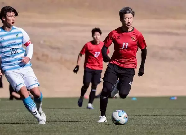 「カズ移籍後初の練習試合に密着！　新天地・福島ユナイテッドで目指すは「40年越しの伏線回収」」の画像