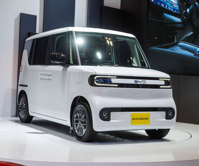 超ド級スポーツカーに6輪車も！　本家選考委員が勝手に決める"週プレやりすぎカー・オブ・ザ・イヤー2025"