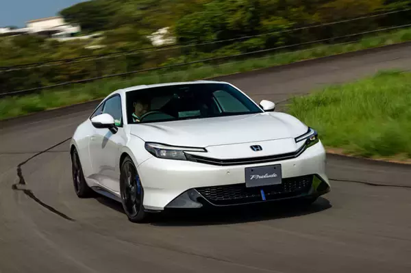 「超ド級スポーツカーに6輪車も！　本家選考委員が勝手に決める"週プレやりすぎカー・オブ・ザ・イヤー2025"」の画像