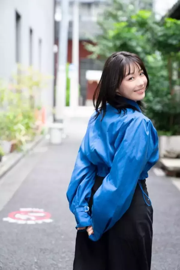 「目下大注目！　sejuの新星・髙野真央が語る初グラビアの記憶「山のようなイチゴを、嬉しそうにパクパク食べてるカットを撮ってもらいました（笑）」」の画像