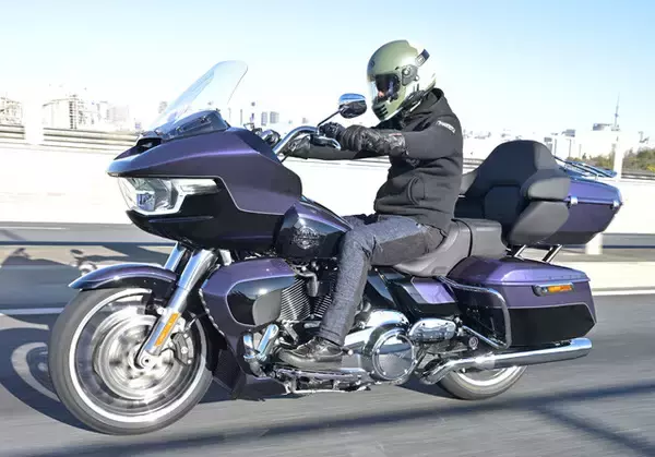 「直撃インタビュー＆新型公道イッキ乗り！　ハーレーダビッドソン ジャパン新代表が語る「ディーラー」「愛車選び」「日本市場」」の画像