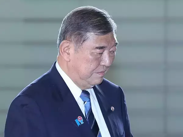 「サラリーマンの給料が上がらない"真犯人"はアイツだった？」の画像