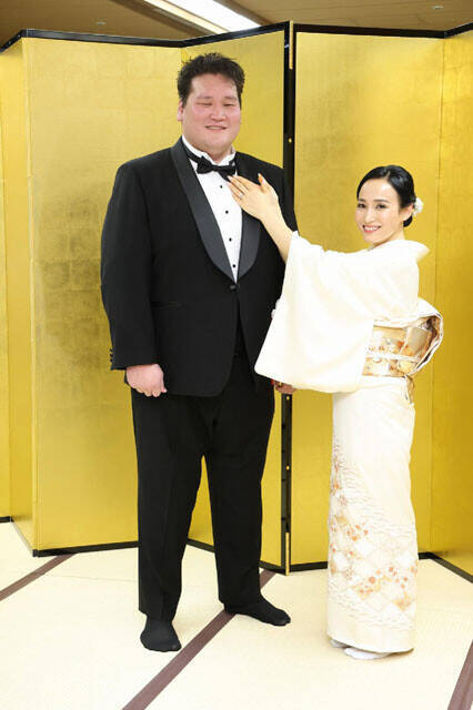 元横綱・照ノ富士が堂々引退！　白鵬はじめ、各界の著名人が駆け付けた断髪式の様子を現地レポート