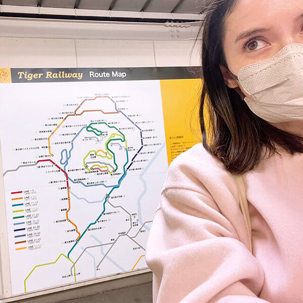 市川紗椰が考える、年末年始に縛られない、鉄道×ニューイヤーの楽しみ方「京成電鉄・柴又駅のホームの路線図を離れて見ると『寅』が浮かんできます」