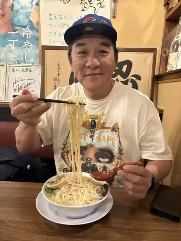 「【ピエール瀧の「萌え萌やしソバ探訪録」】19杯目「飲んだ後に居酒屋さんで食べる"締め"のもやしソバ！」」の画像