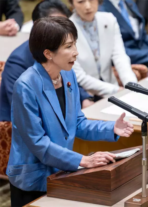 「"サナ活"の盛り上がりに党費収入が拡大!?　政治の世界の「推し活」にみる個人崇拝への危惧」の画像