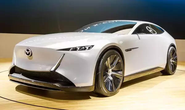 「AI搭載車に脱炭素カー、噂のクルマまで！　専門家が現地取材で勝手にジャッジ！　「ジャパン モビリティショー2025」で見つけた"やりすぎカー"BEST10」の画像