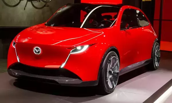 「AI搭載車に脱炭素カー、噂のクルマまで！　専門家が現地取材で勝手にジャッジ！　「ジャパン モビリティショー2025」で見つけた"やりすぎカー"BEST10」の画像