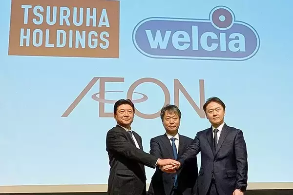 「「スーパー」「コンビニ」「ドラッグストア」、"生活小売"三つ巴の激闘最前線！」の画像