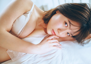 ウルトラマンヒロインの村山優香、1年以上ぶりに週プレグラビアに戻ってきた！「ワンちゃんが好きすぎて散歩中の知らないコにも話しかけちゃいます」