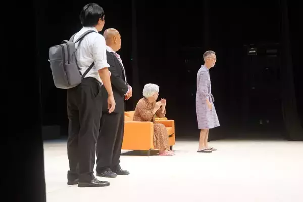 「沖縄は基地を笑えるか？　抗わず、迎合しない「お笑い米軍基地」の挑戦【最終回】」の画像