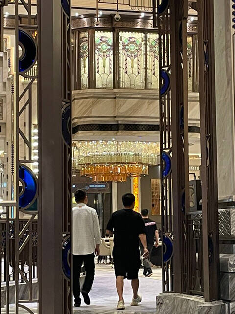 【日本支社に突撃】特殊詐欺で75兆円を荒稼ぎ！　プリンス・グループ（太子集団）の禍々しい正体