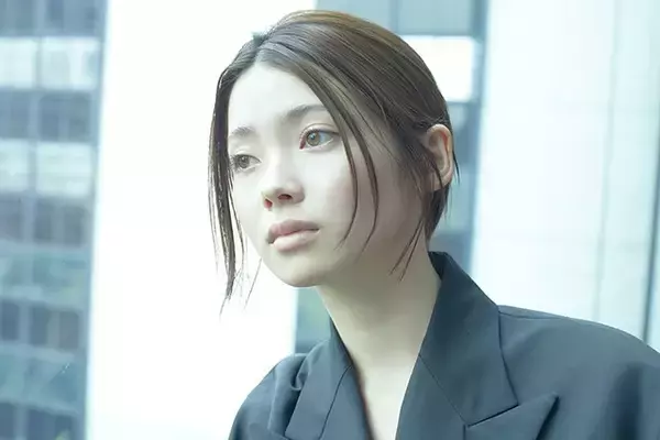 「映画『ミーツ・ザ・ワールド』出演の注目俳優・南琴奈「話すと意外に子供っぽいねって言われます」」の画像