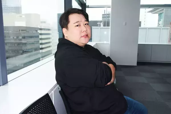 【性の対談連載：ラランド・ニシダと『みんなのセックス大全！』】「最近見たAVは、女性が相撲部屋に入門するっていうドラマ」