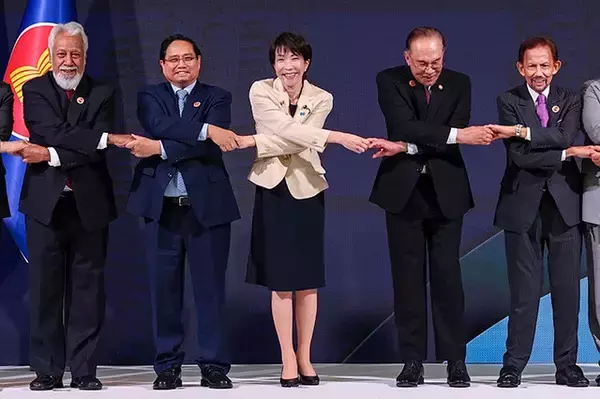 うまくやれた？　もっとできた？　"サナエ外交"デビュー戦スコア速報