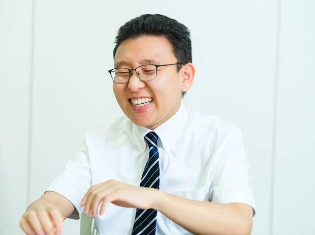 言葉をこよなく愛するアナウンサーが笑い、言葉をとことん突き詰める言語学者がときめいた！　上垣皓太朗と川原繁人の「日本語偏愛談議」