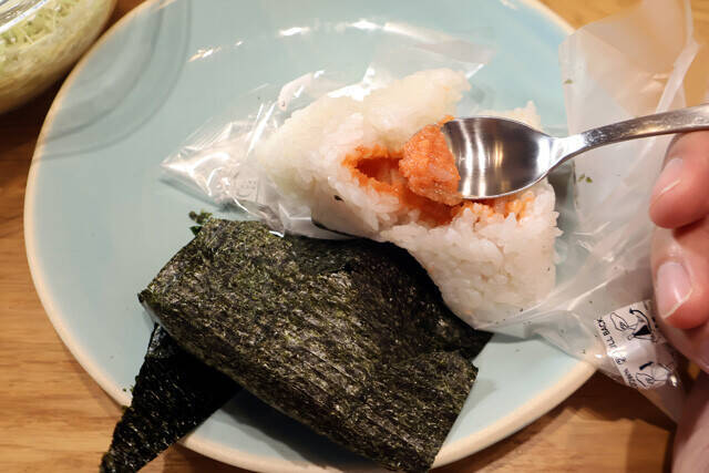 【シーフードヌードルもんじゃ】魔改造カップヌードルのアンサーフードが、こちら！まさかの激ウマもんじゃが大完成!!＜野島慎一郎のバカレシピ＞