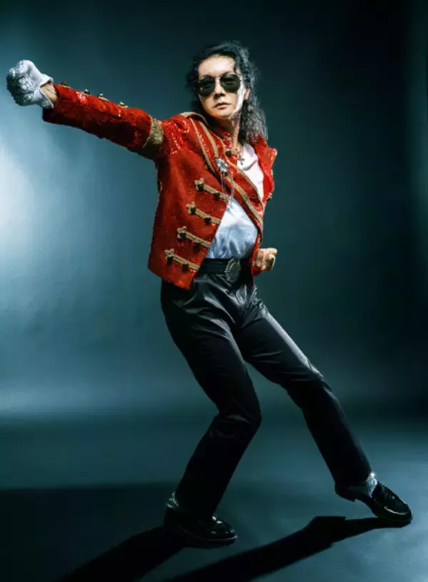MJ（マイケル・ジャクソン）完コピに人生を賭けた芸人、マイコーりょうが語り尽くすMJの偉大さとモノマネ裏話「ジャニーズでマイケルのダンスが一番うまかったのは......」