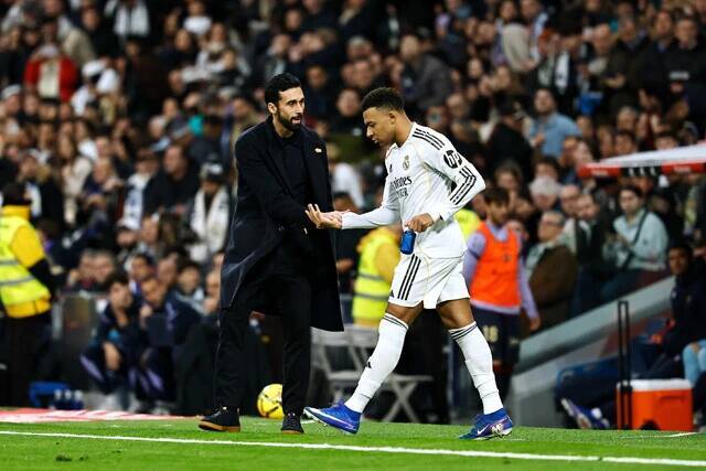 常勝軍団レアル・マドリードが崩壊。シャビ率いた首脳陣と選手の間で何が起きたのか