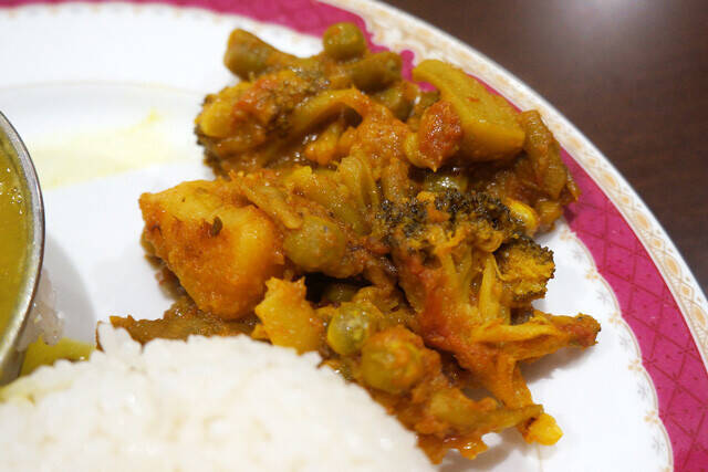 【ダルバート】ネパールの定食「ダルバート」がこんなにも癒しの料理だったとは：パリッコ『今週のハマりめし』第243回