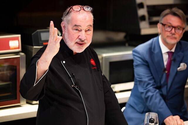 トルシエ氏のブドウ畑は3.9ヘクタール！　フランス人シェフ・コルビ氏と情熱的に語り合った「ワイン造り」と「料理」