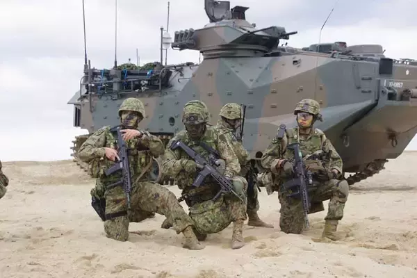 「「中国海軍と中国の2000隻民間漁船が宮古海峡を封鎖、先島諸島に侵攻!?」そのとき日本はどうする？」の画像