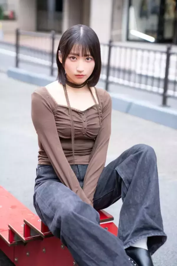 「アイドルグループ「Devil ANTHEM.」の人気メンバー・水野 瞳（あきら）が語る初グラビアの記憶「うまくやれないと怒られるみたいな。グラビアの現場ってこわいと思っていたんです」」の画像