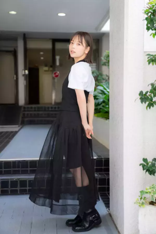 「サロモ界のトップランナー・緑川春菜が語るグラビアへの想い「『可愛い』『セクシー』より『おしゃれ』と呼ばれたいです」」の画像