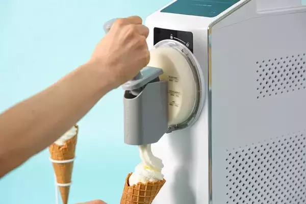 「かき氷、アイスはお任せ！　夏の調理家電【即買いガジェット】」の画像